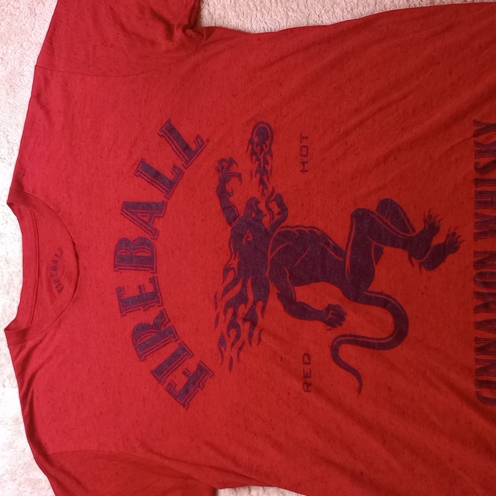 Fireball Cinnamon Whiskey T-Shirt Size Large Red Black Heathered Dragon Logo - Picture 3 of 7